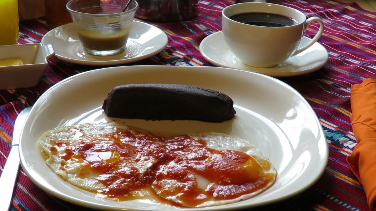 Hotel Rancho Grande Inn Panajachel Buitenkant foto
